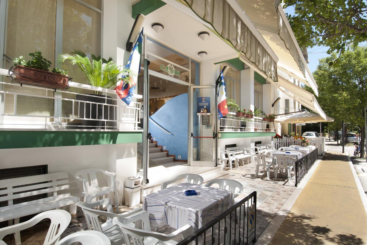 Hotel Caesar Cattolica Esterno foto